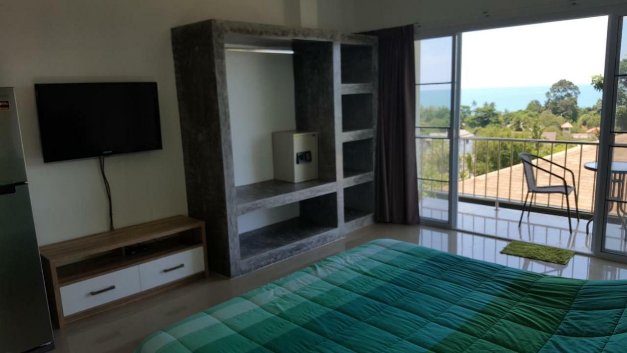 Апартаменты Samui Grand Rock Ламаи-Бич Экстерьер фото
